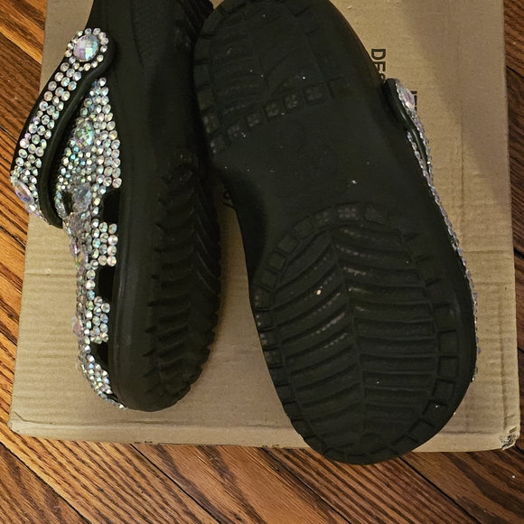 Sparkling Womens Shoes with Rhinestones - Picture 3 of 3
